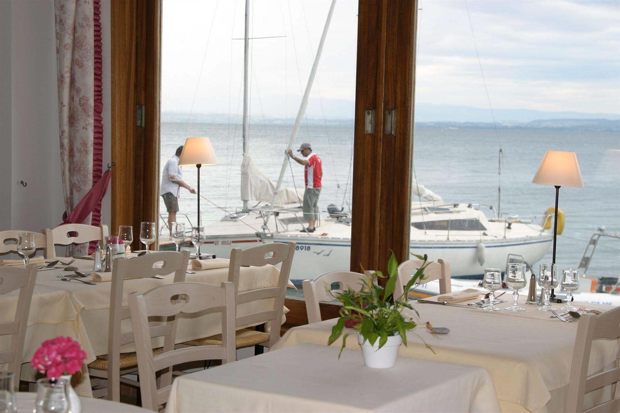 Hotel De La Plage 앰파이언레뱅즈 외부 사진